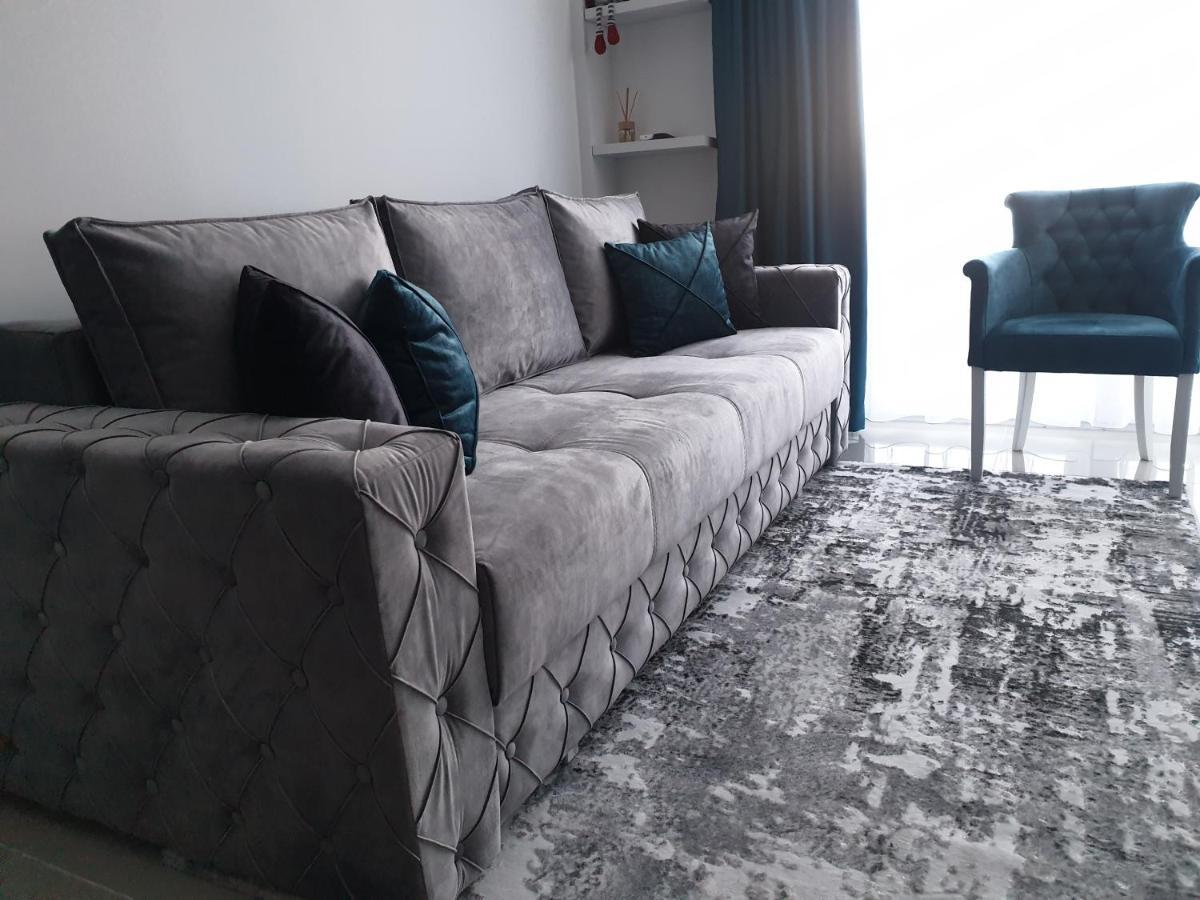 Lux Apartment - Central Place Bar Bagian luar foto