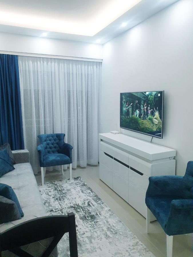 Lux Apartment - Central Place Bar Bagian luar foto